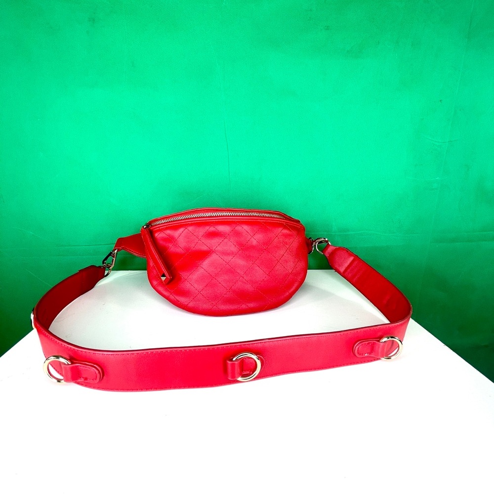 Fanny pack